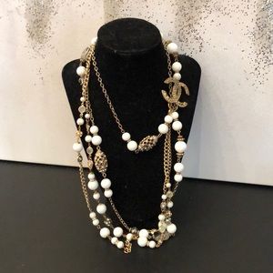 CHANEL VINTAGE NECKLACE BELT